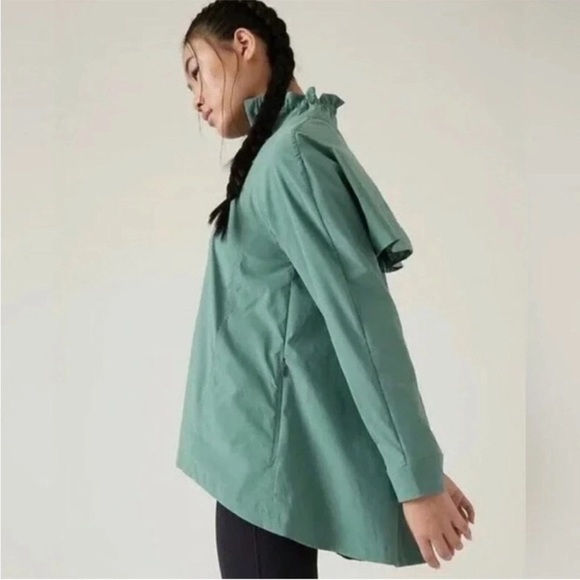 Athleta Advantage Poplin Jacket Raincoat Windbreaker 
Size XS - Picture 2 of 16
